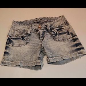 Wallflower Jean Shorts!